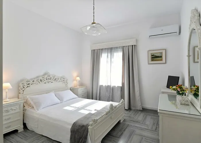 Cozy House In Naousa
